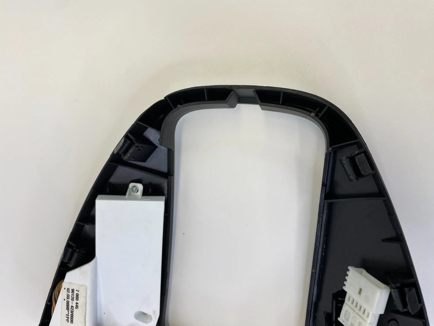 2000-2006 BMW X5 AUTOMATIC TRANSMISSION SHIFTER BEZEL TRIM SURROUND OEM