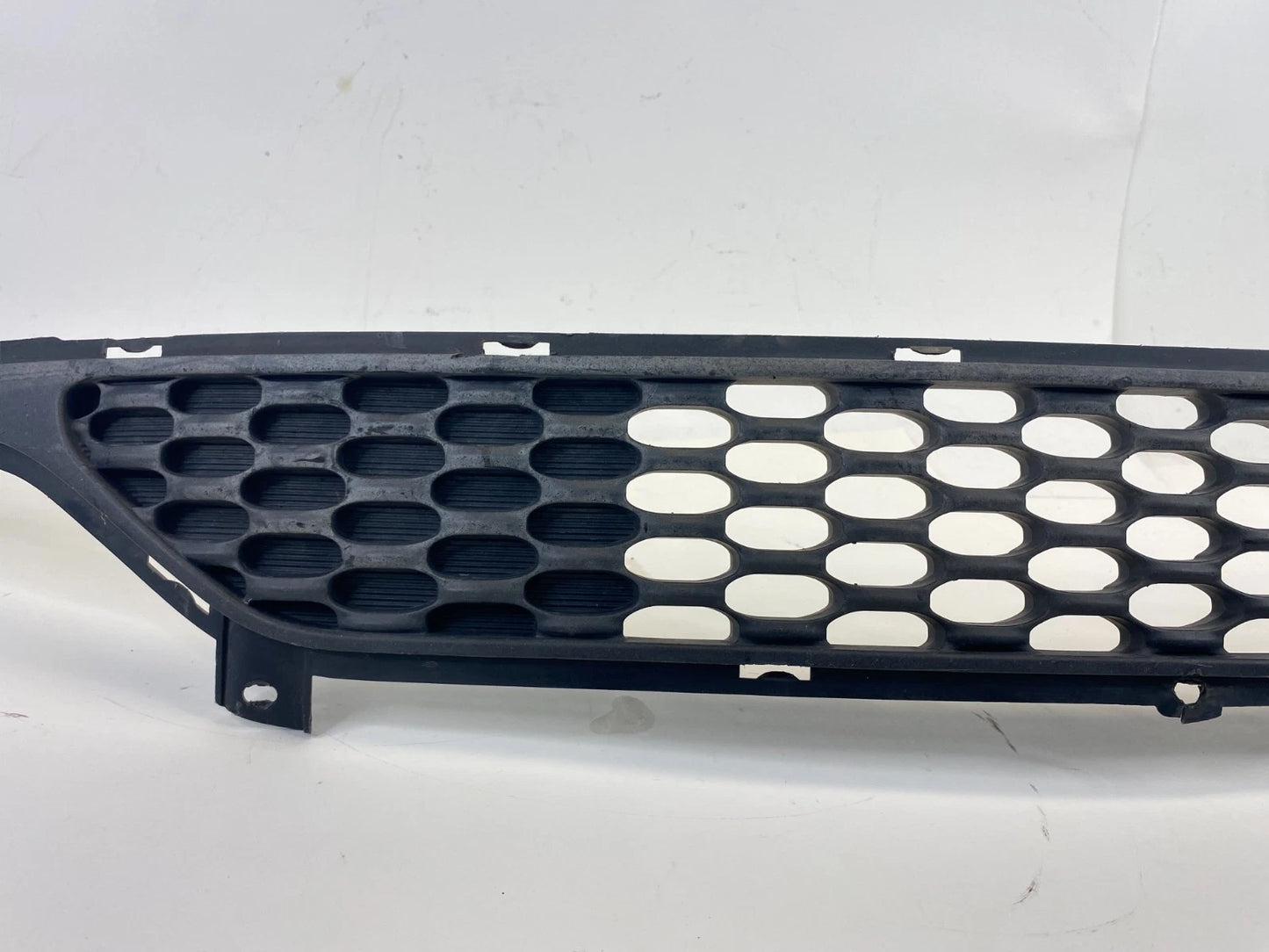 2014 2015 2016 Kia Forte SEDAN Front Bumper Lower Grill Grille 86522-A7000 OEM