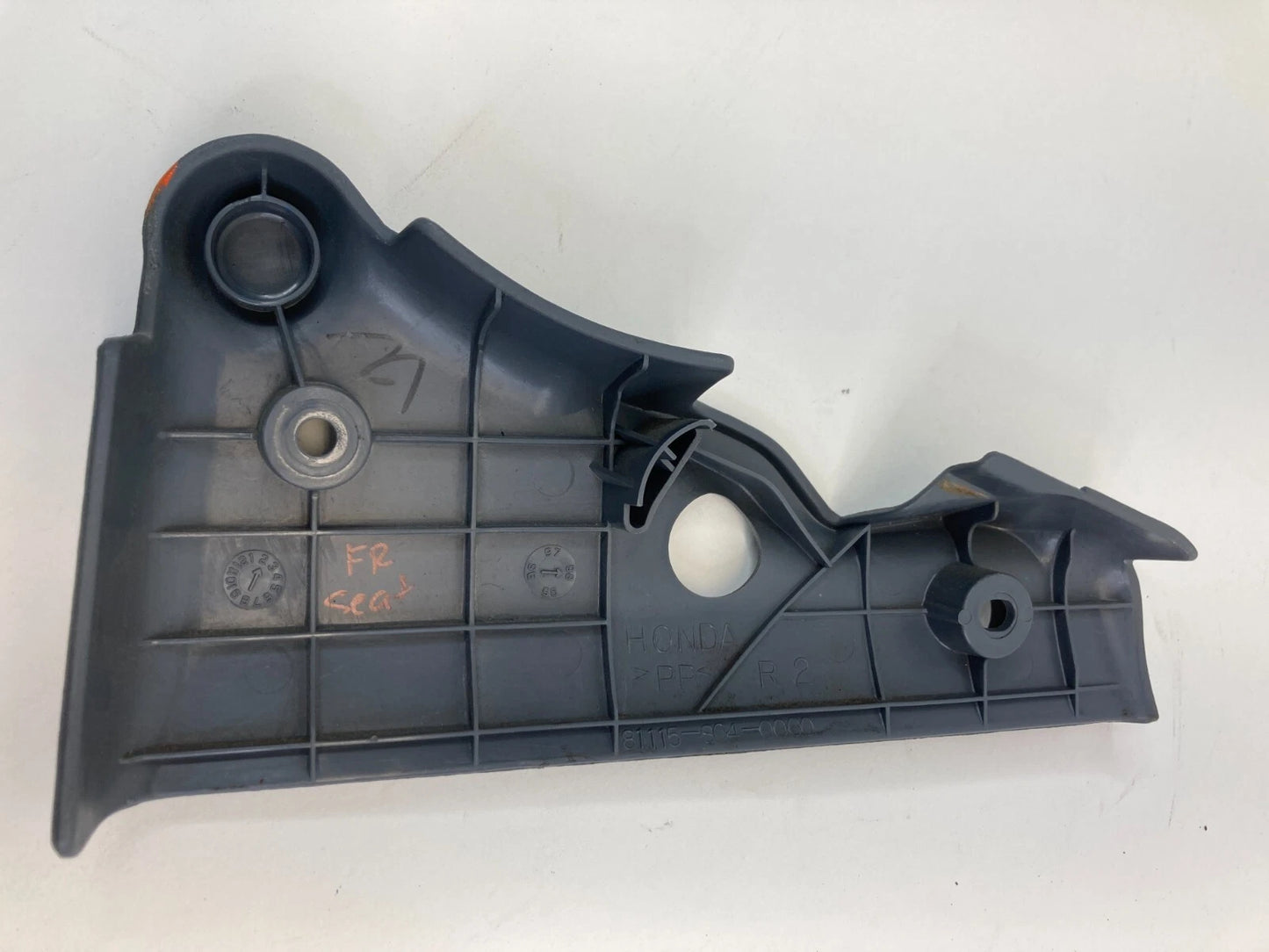 98-02 HONDA ACCORD SEDAN FRONT RIGHT SEAT PANEL INNER COVER TRIM 81115-S04-0000