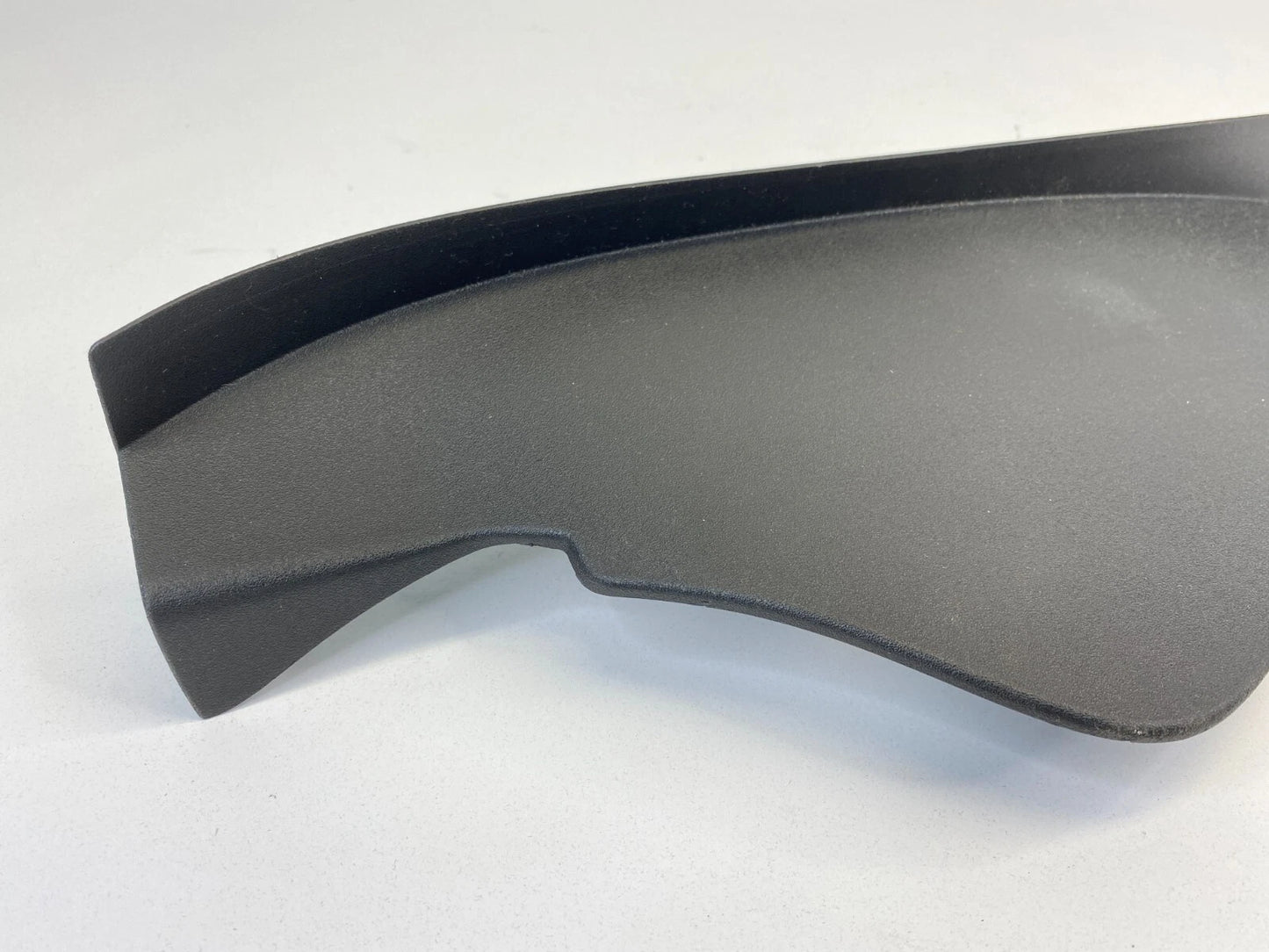 2015-2020 CHEVY IMPALA RIGHT PASSENGER DASH END CAP COVER TRIM BEZEL 23202761