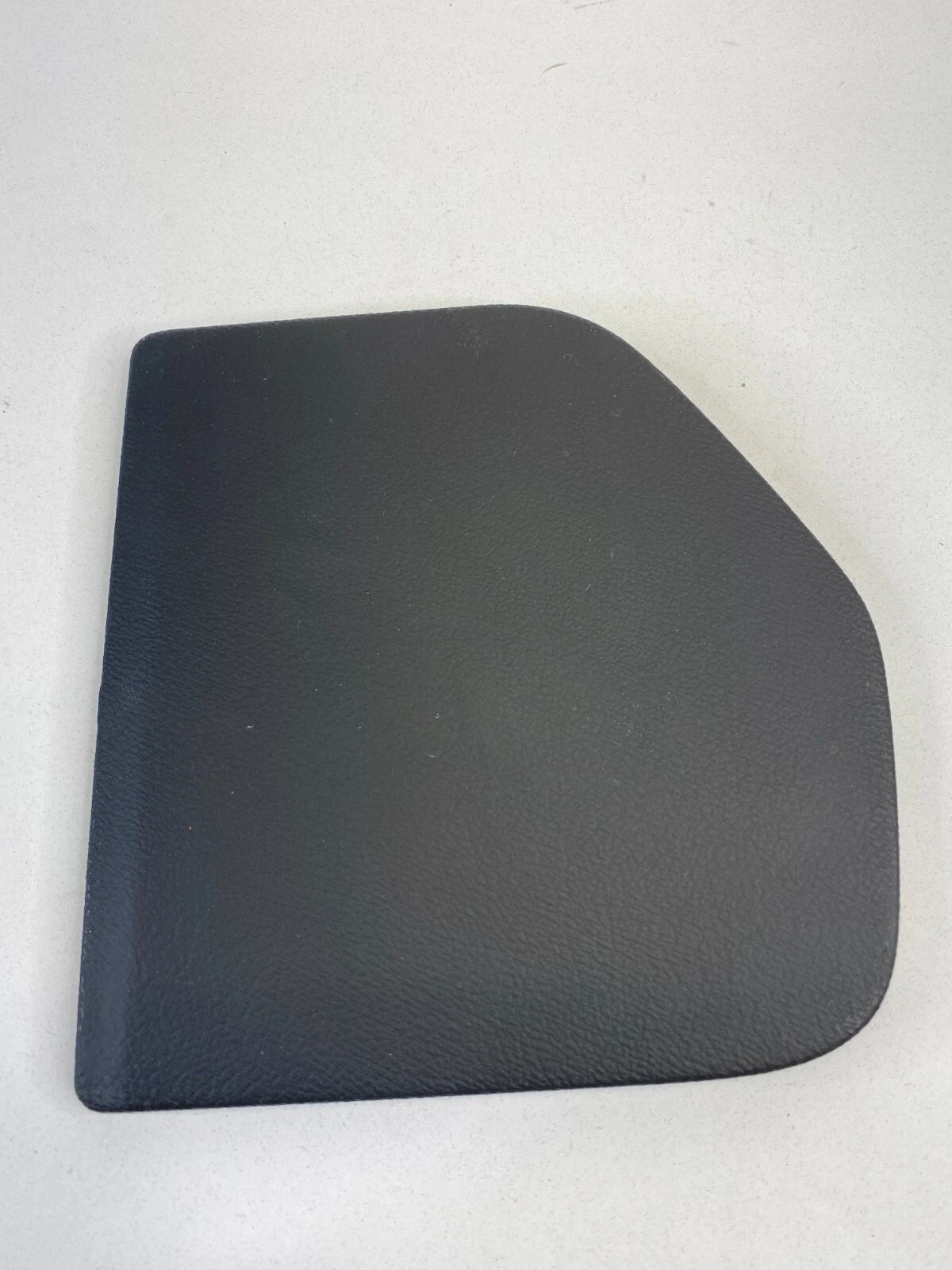 2005-2009 SAAB 9-7X RIGHT PASSENGER SIDE DASH END CAP TRIM COVER 15157577 OEM