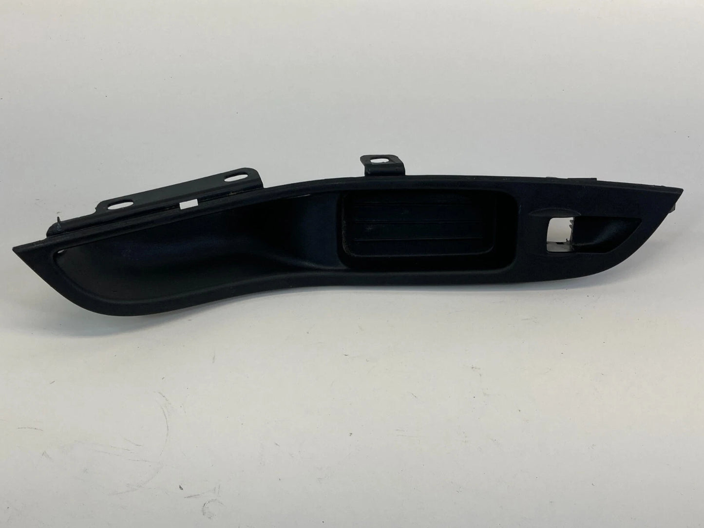 2012-2018 FORD FOCUS SEDAN FRONT RIGHT PASSENGER SIDE WINDOW SWITCH COVER TRIM