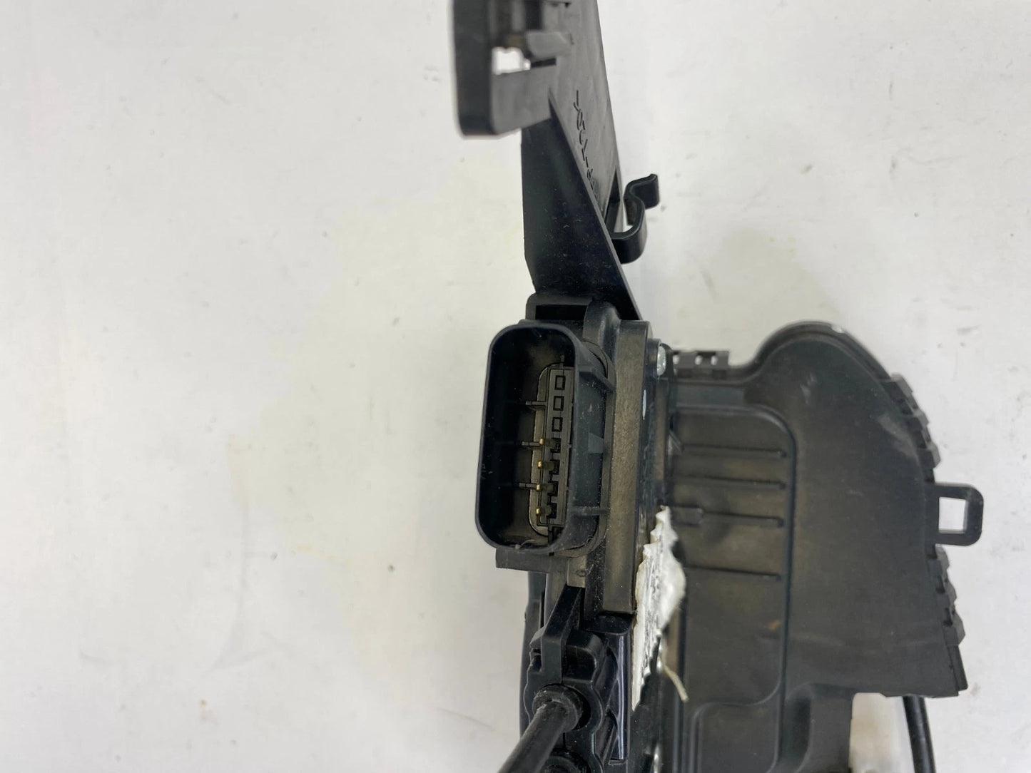 2014 2015 KIA OPTIMA DOOR LOCK ACTUATOR LATCH MECHANISMS FRONT RIGHT OEM A045777