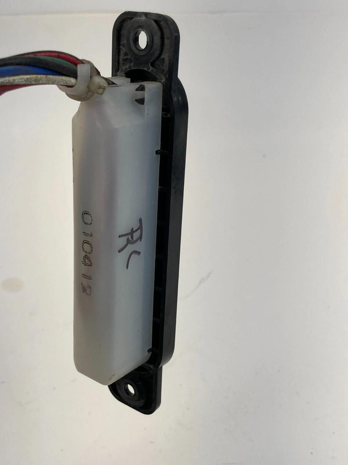 2000 2001 MAZDA MPV REAR LEFT BARN SLIDING DOOR JAMB CONTACT JOINT SENSOR OEM