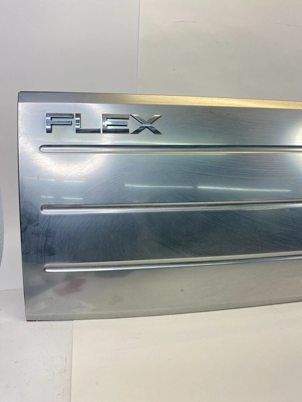 2009-2012 FORD FLEX TRUNK LID HATCH MOLDING TRIM PANEL 8A83-74402A30 OEM