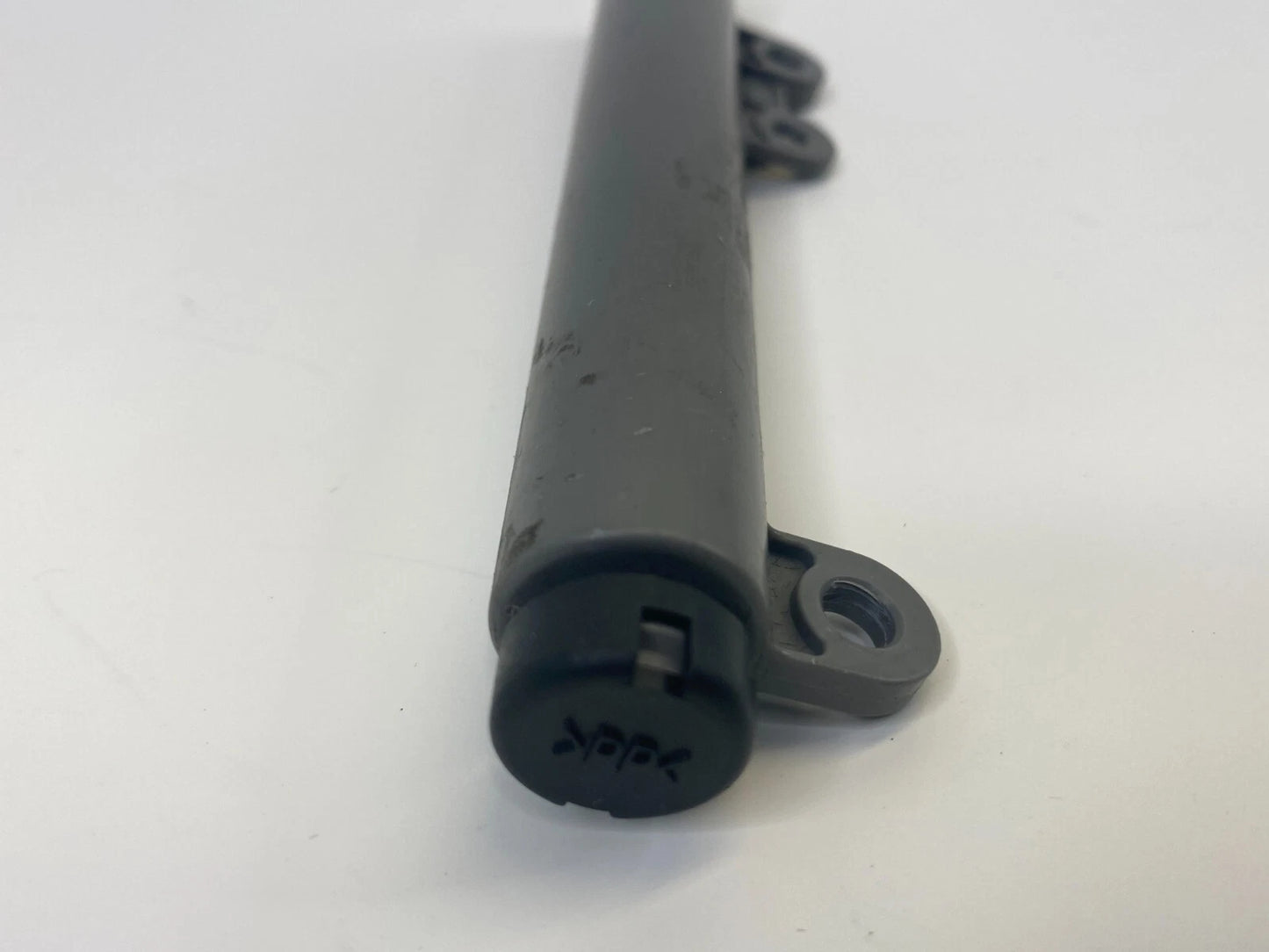 2006-2011 LEXUS IS250 IS350 GLOVE BOX DOOR DAMPER STOPPER CHECK STRAP SUPPORT