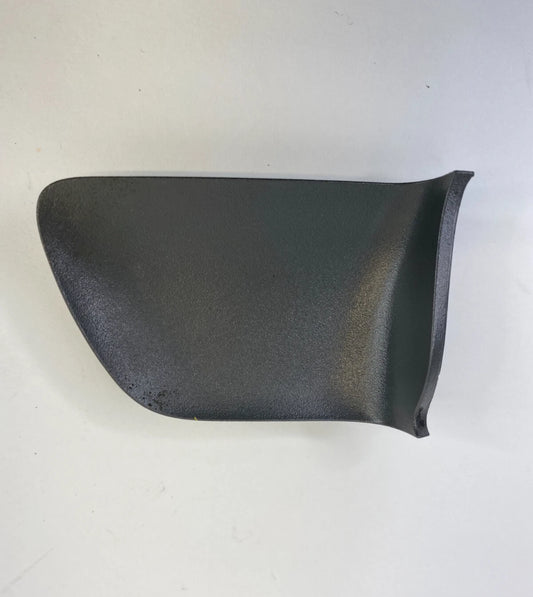 2002-2006 TOYOTA CAMRY FRONT RIGHT INSIDE DOOR PLUG SCREW COVER TRIM 69283-AA020