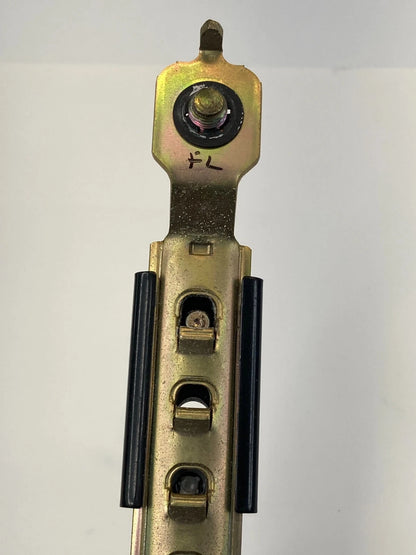 03 04 MITSUBISHI MONTERO SPORT FR LEFT DRIVER SEAT BELT HEIGHT ADJUSTER BRACKET