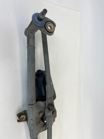 1998-2010 VOLSKWAGEN BEETLE FRONT WINDSHIELD WIPER MOTOR W/ LINKAGE OEM