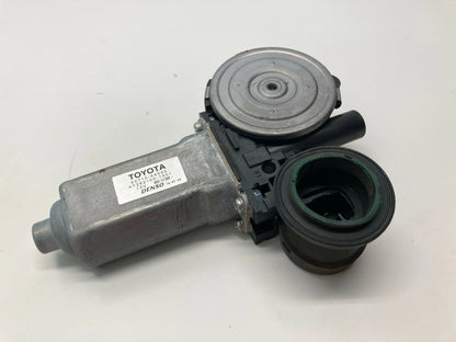 03-08 TOYOTA MATRIX COROLLA FRONT RIGHT SIDE DOOR WINDOW MOTOR 85710-AA050 OEM