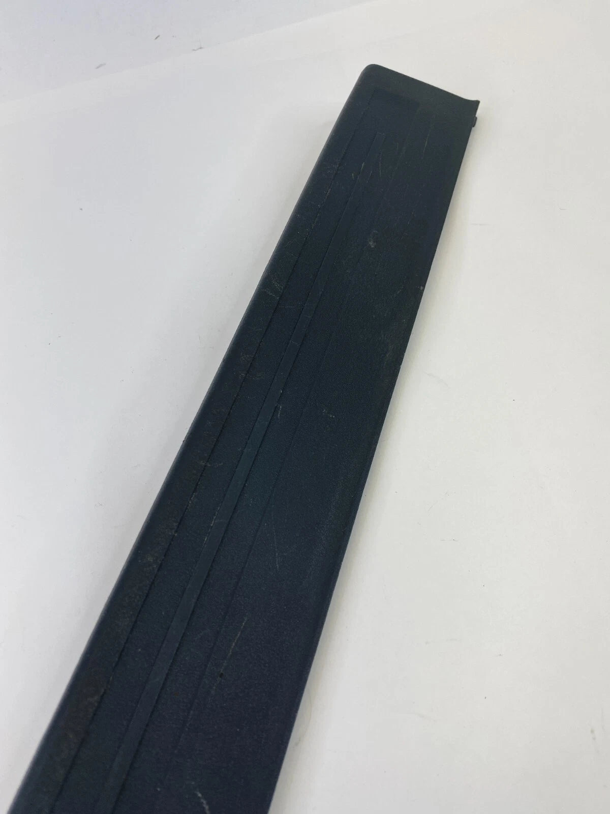 10-14 SUBARU OUTBACK FRONT LEFT DRIVER DOOR SILL SCUFF PLATE COVER 994060AJ12A