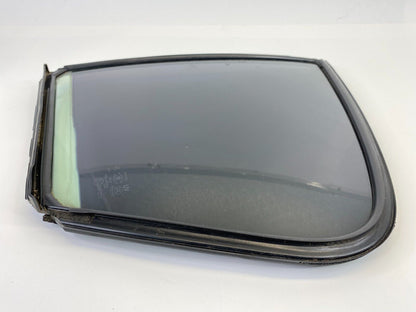 2007 2008 Infiniti G35 Sedan Rear Left Door Quarter Vent Window Glass 82273-JK