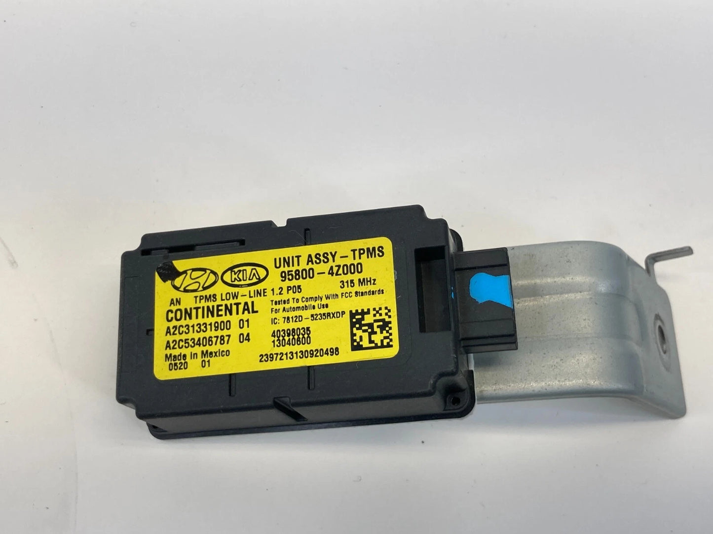 2013-2016 HYUNDAI SANTA FE TIRE PRESSURE MONITORING MODULE TPMS OEM 95800-4Z000