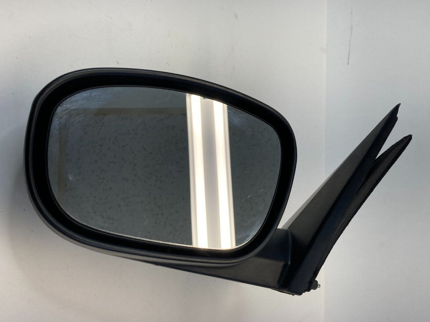 2006 2007 2008 2009 2010 Chrysler 300 Left Driver Side View Power Door Mirror