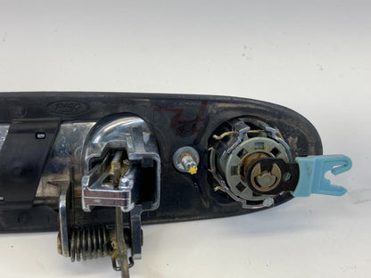 1998-2002 Lincoln Town Car Front Left Exterior Door Handle Assy 938-3000-ASM OEM