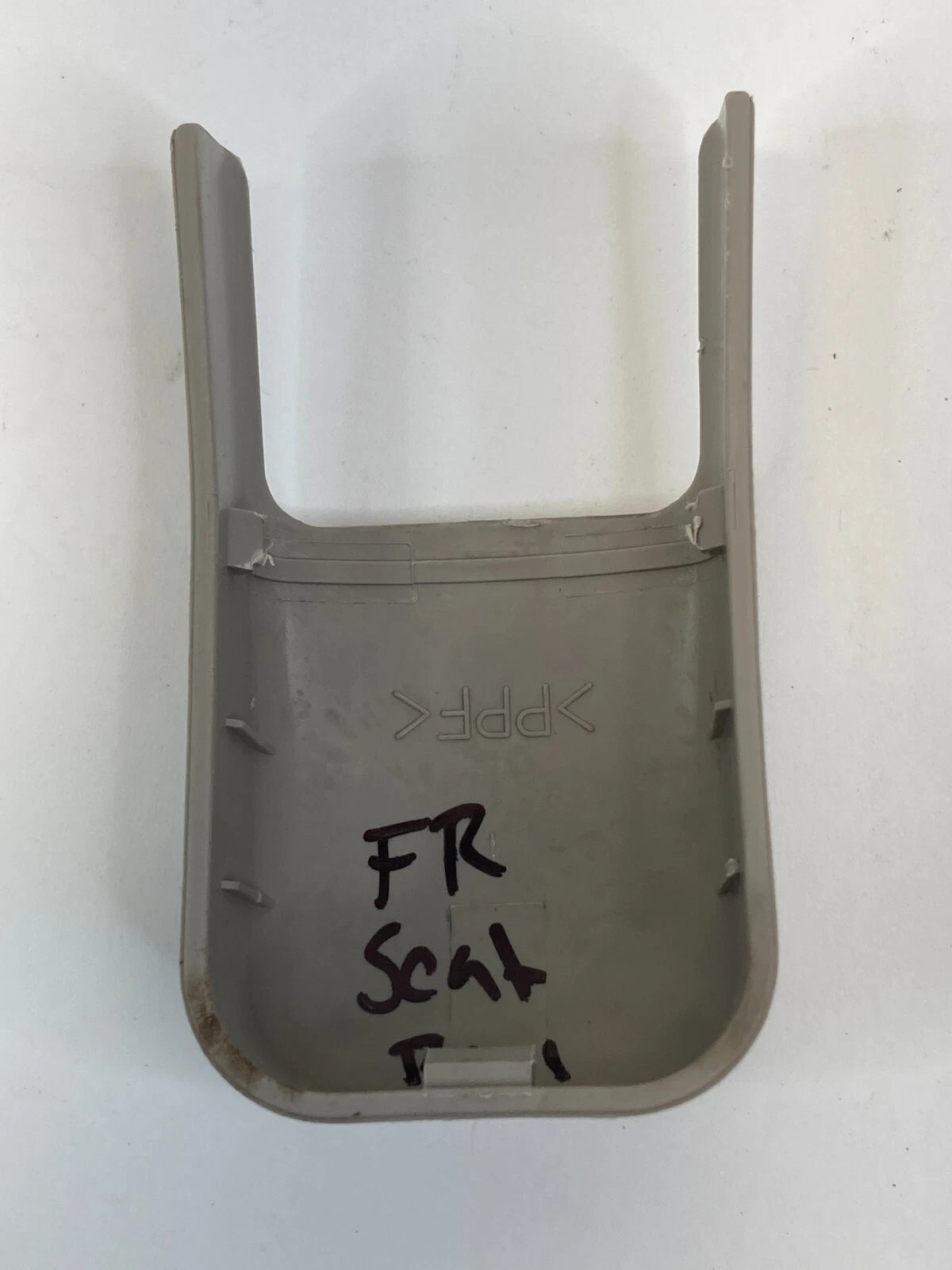 2006-2008 HYUNDAI SONATA SEDAN 4-DR FRONT RIGHT SEAT TRACK CAP END COVER OEM