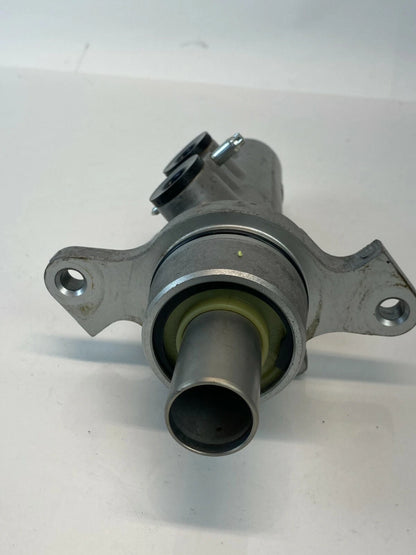 2011 12 13 14 15 16 17 2018 RAM 1500 3.6L BRAKE MASTER CYLINDER ASSEMBLY OEM