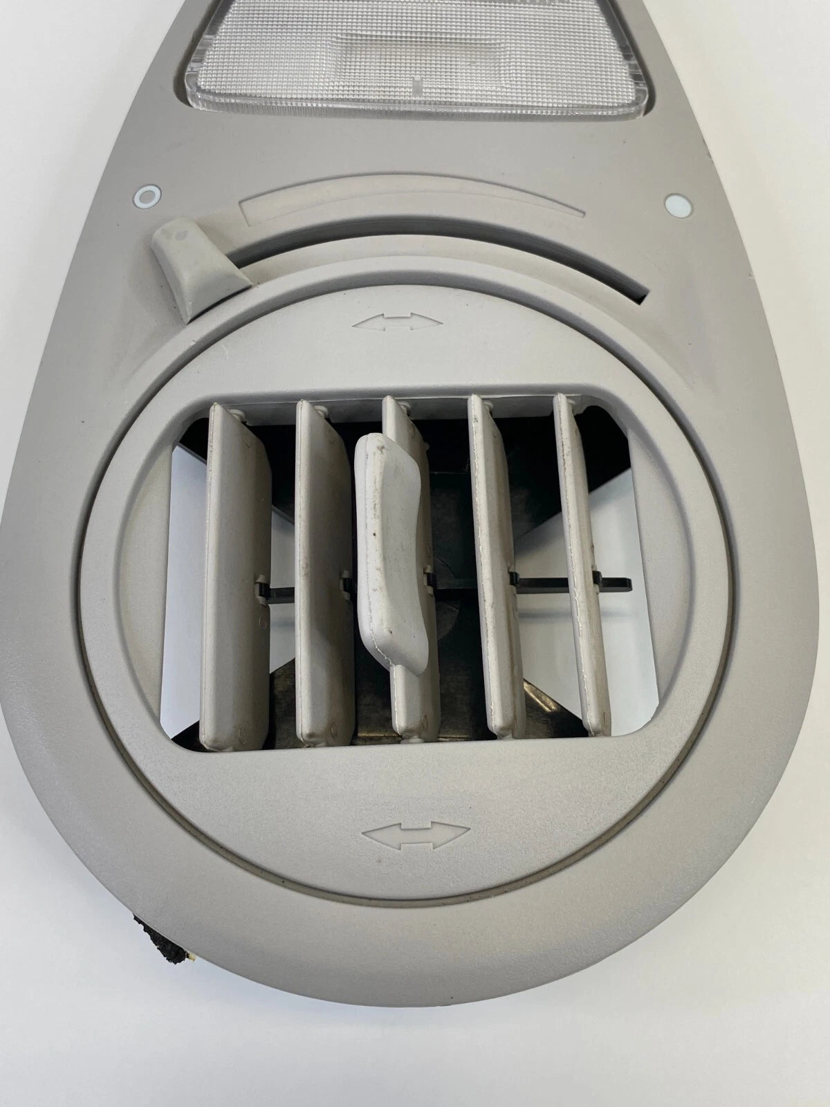 1999-2004 HONDA ODYSSEY VAN RIGHT 3 ROW ROOF DOME MAP LIGHT W/ AIR VENT GRILLE