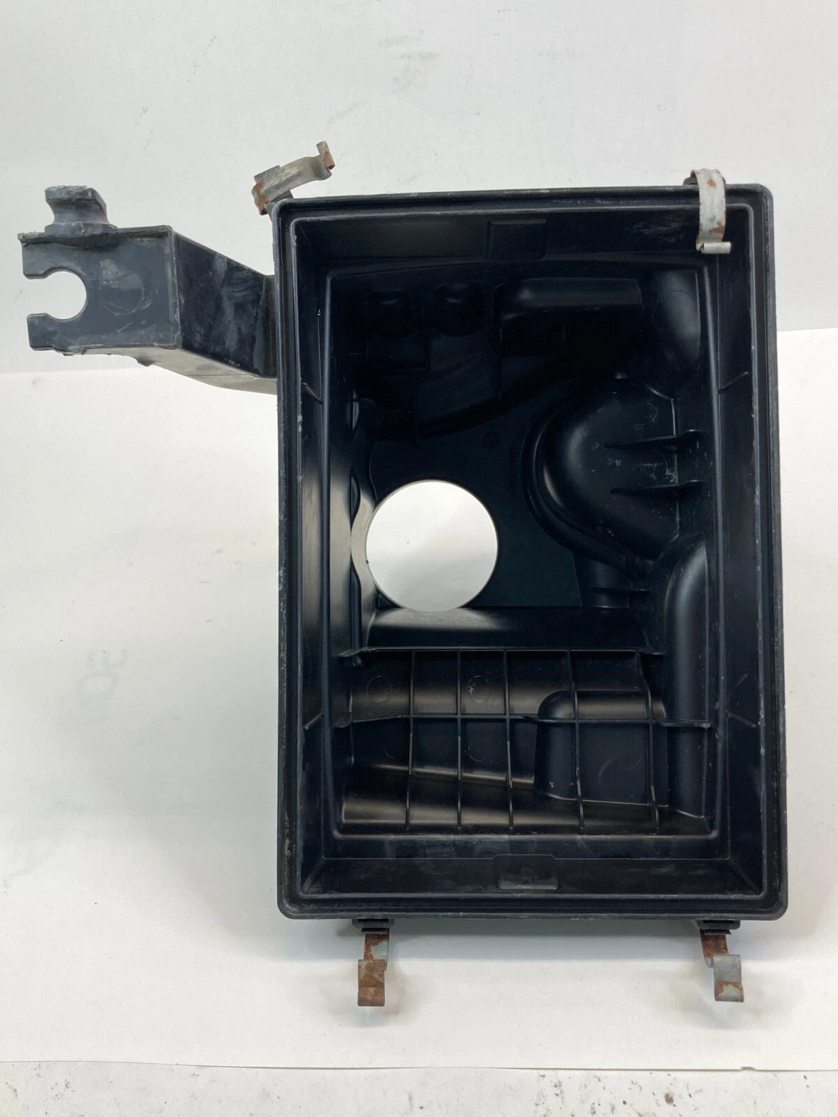 04-09 MAZDA 3 MAZDA3 2.0L 16V CVT LOWER CASE AIR INTAKE CLEANER BOX COVER OEM