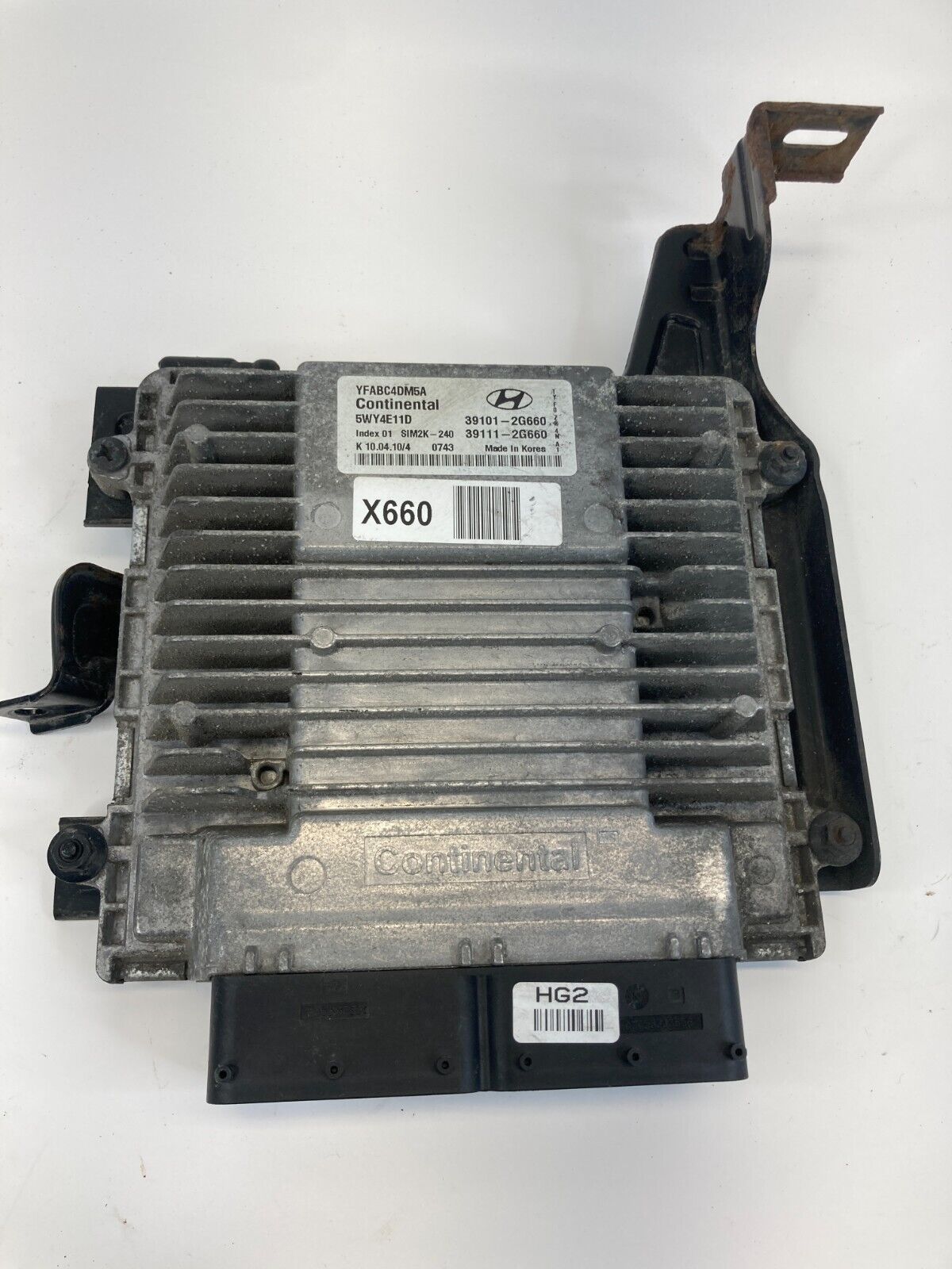 10-13 Hyundai Sonata 2.4 AT Engine Computer Control Module ECM ECU 39111-2G660