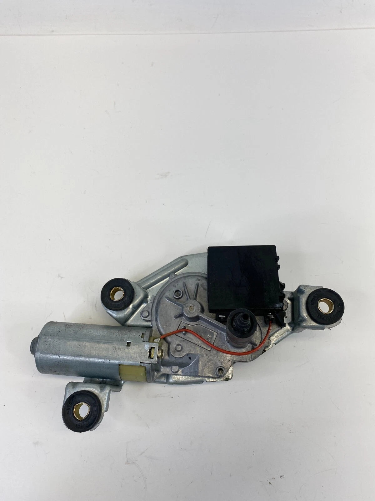 2003-2009 LAND ROVER RANGE ROVER REAR WIPER MOTOR 0390201571 OEM