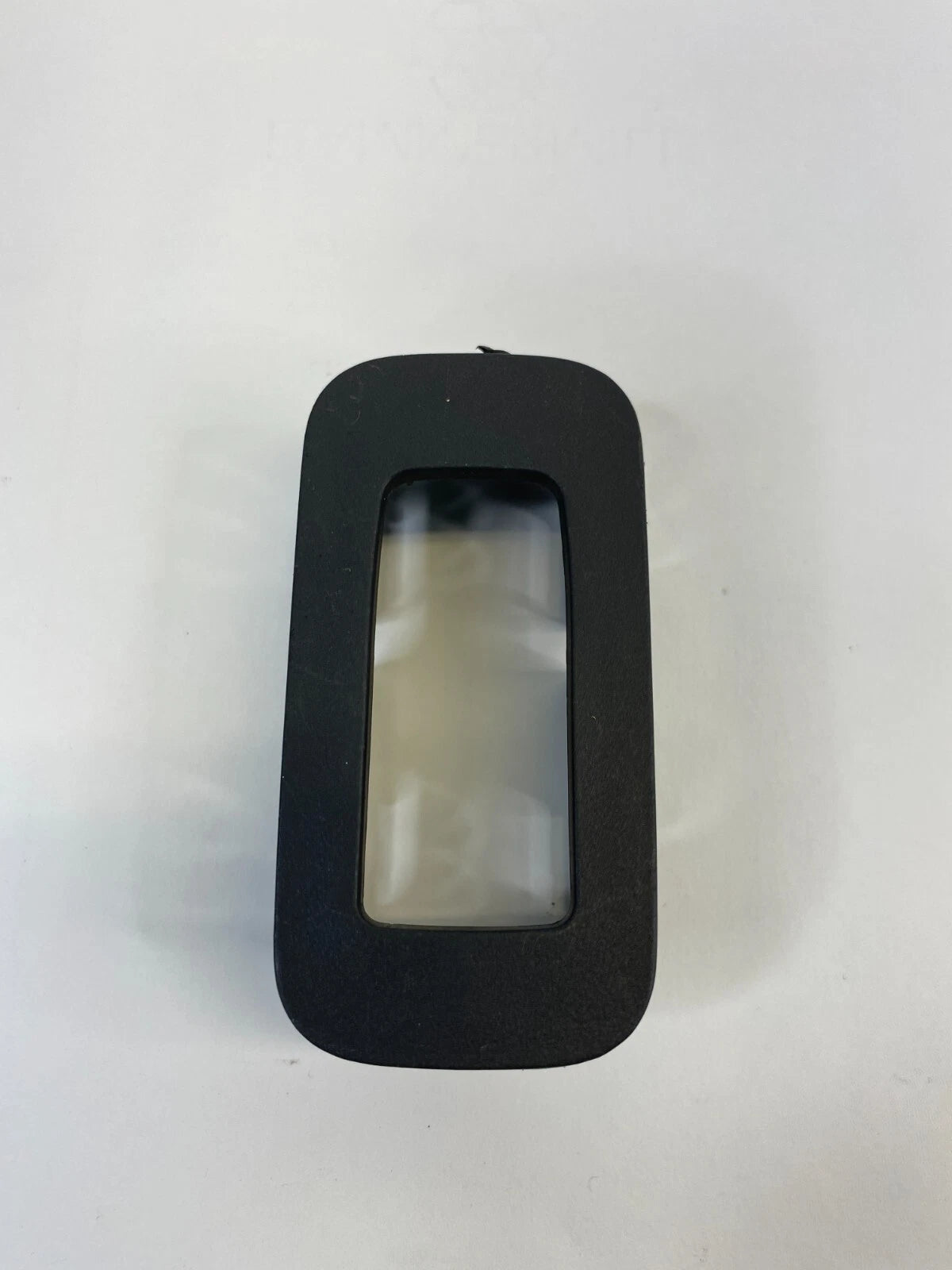 2007-2010 DODGE CHARGER REAR RIGHT DOOR WINDOW SWITCH COVER BEZEL 100010774