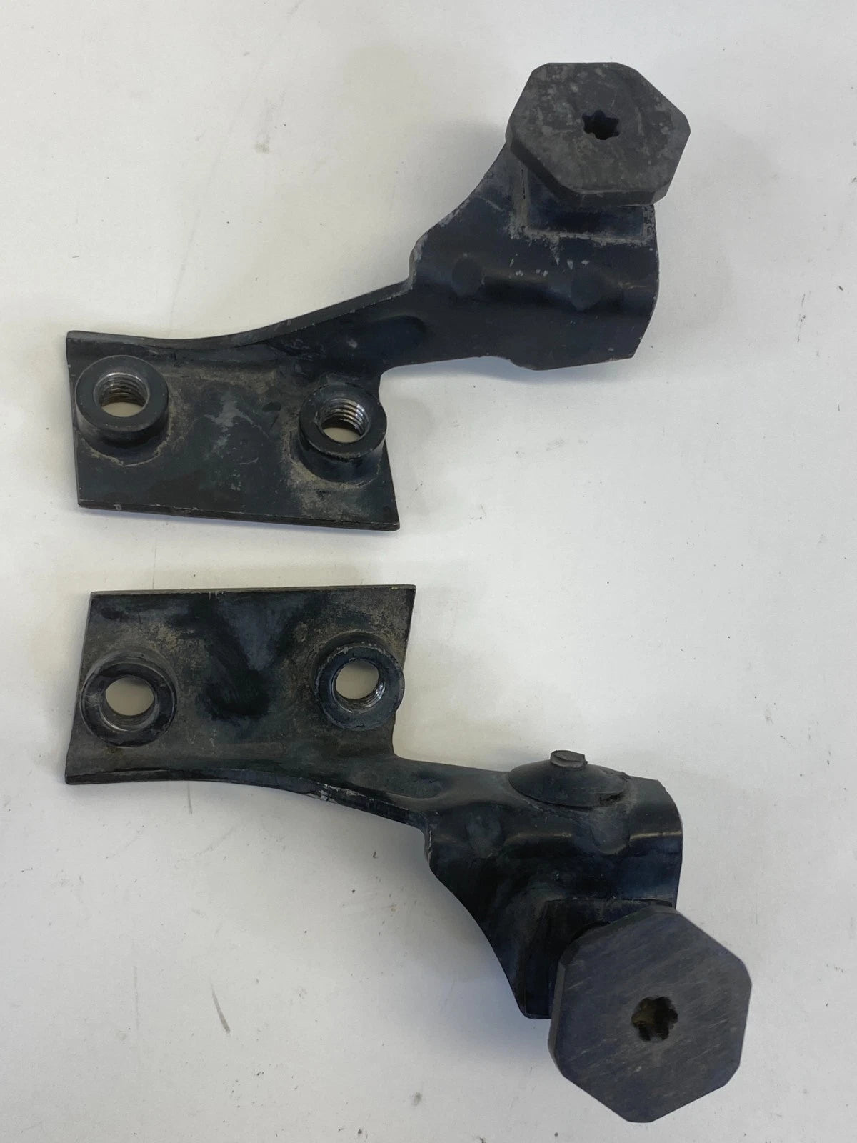 2008-2012 AUDI A5 QUATTRO FRONT BUMPER BRACKET SUPPORT PAIR SET LH & RH OEM