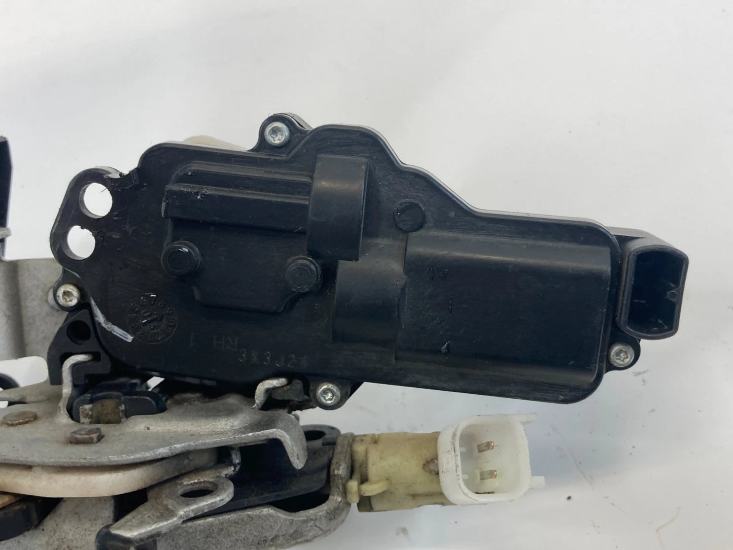 03-06 LINCOLN NAVIGATOR FRONT RIGHT PASSENGER SIDE DOOR LOCK LATCH ACTUATOR OEM