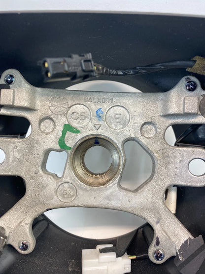 05-10 CHRYSLER 300 FRONT LEFT DRIVER STEERING WHEEL ASSY 0UV201DVAD OEM