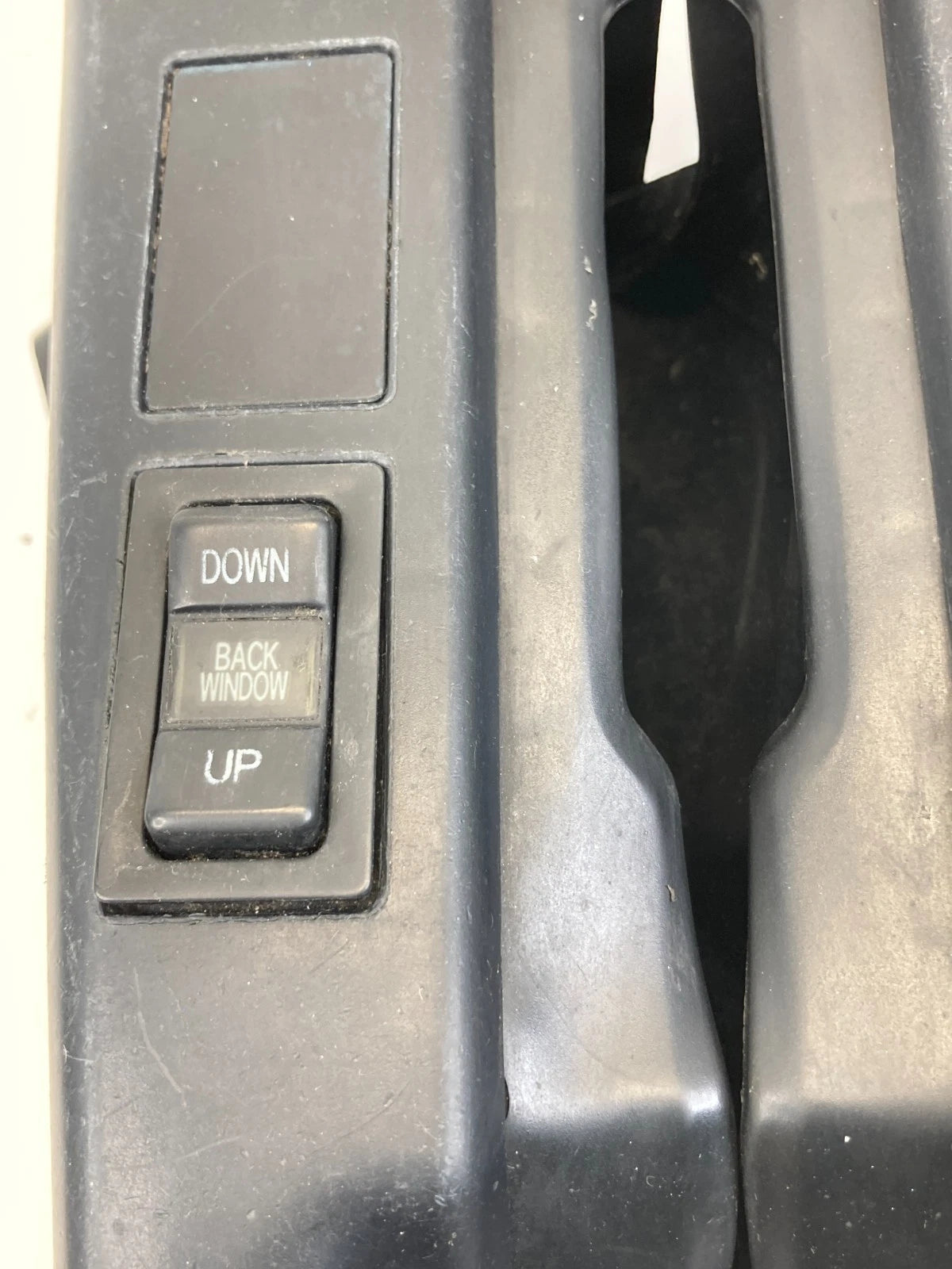 1996-1998 TOYOTA 4RUNNER CENTER CONSOLE PARKING BRAKE HANDLE TRIM BEZEL OEM