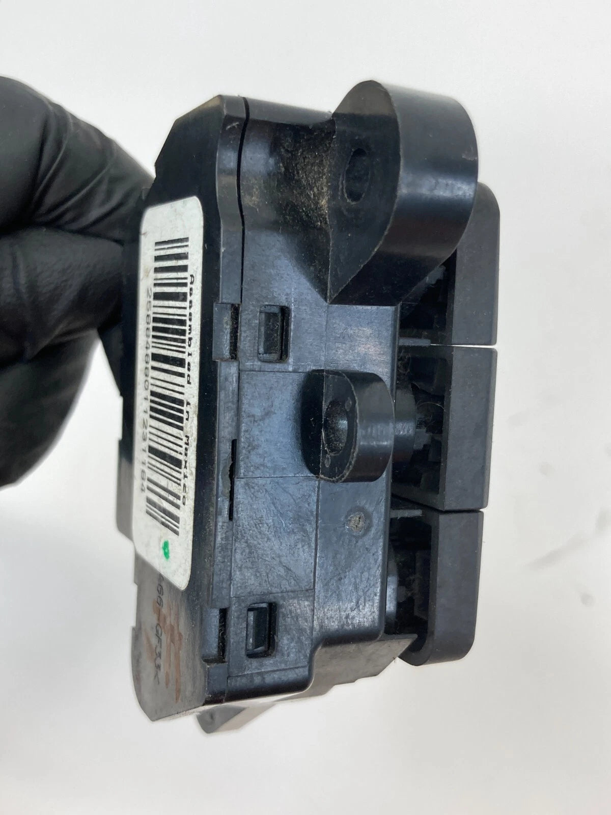 08-17 BUICK ENCLAVE 09-17 TRAVERSE SEAT ADJUST MEMORY CONTROL SWITCH 25884880
