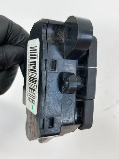 08-17 BUICK ENCLAVE 09-17 TRAVERSE SEAT ADJUST MEMORY CONTROL SWITCH 25884880