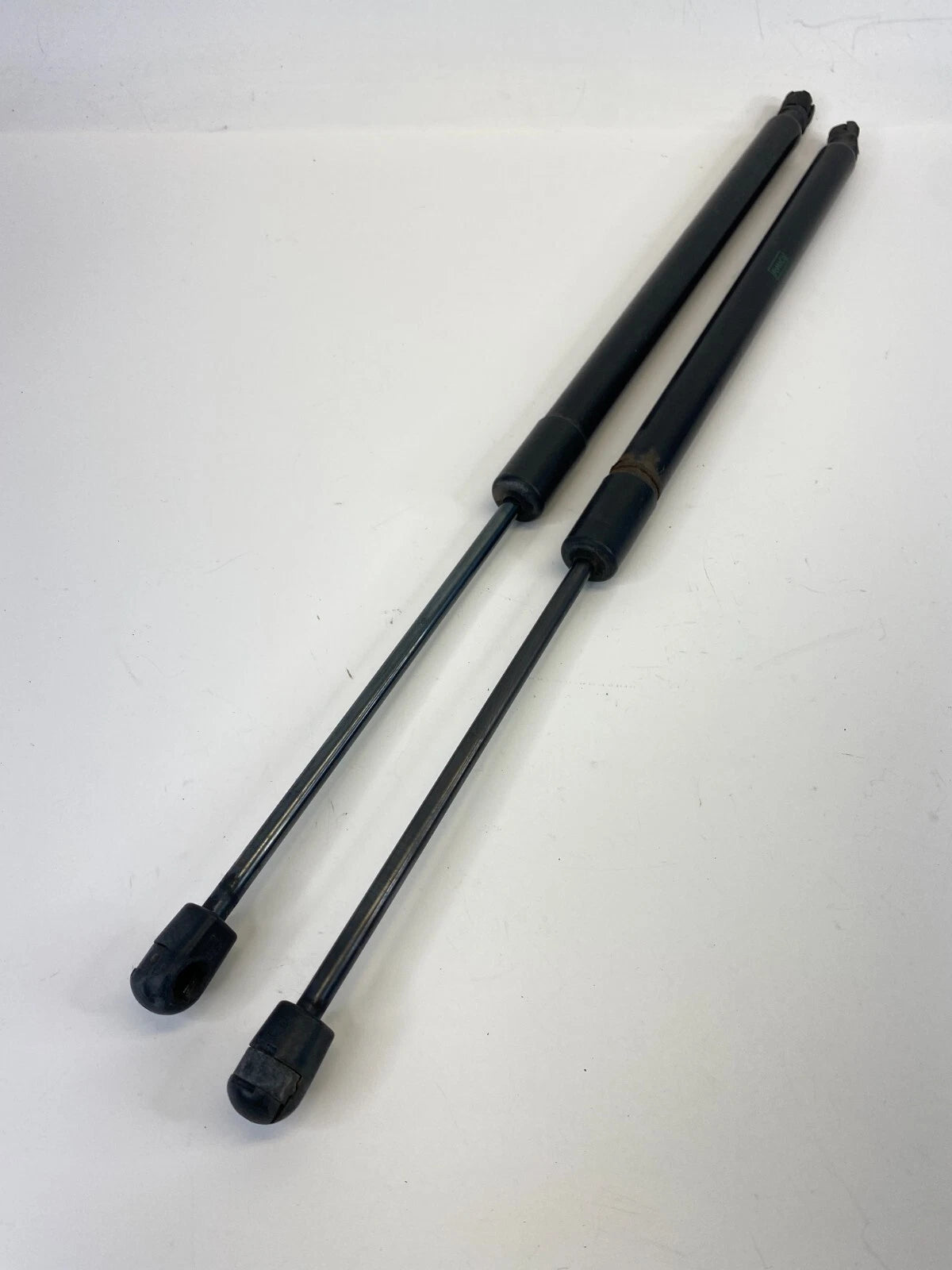 2008-2012 FORD ESCAPE REAR LIFTGATE SHOCK STRUT SUPPORT SET PAIR 8L74-78406A10
