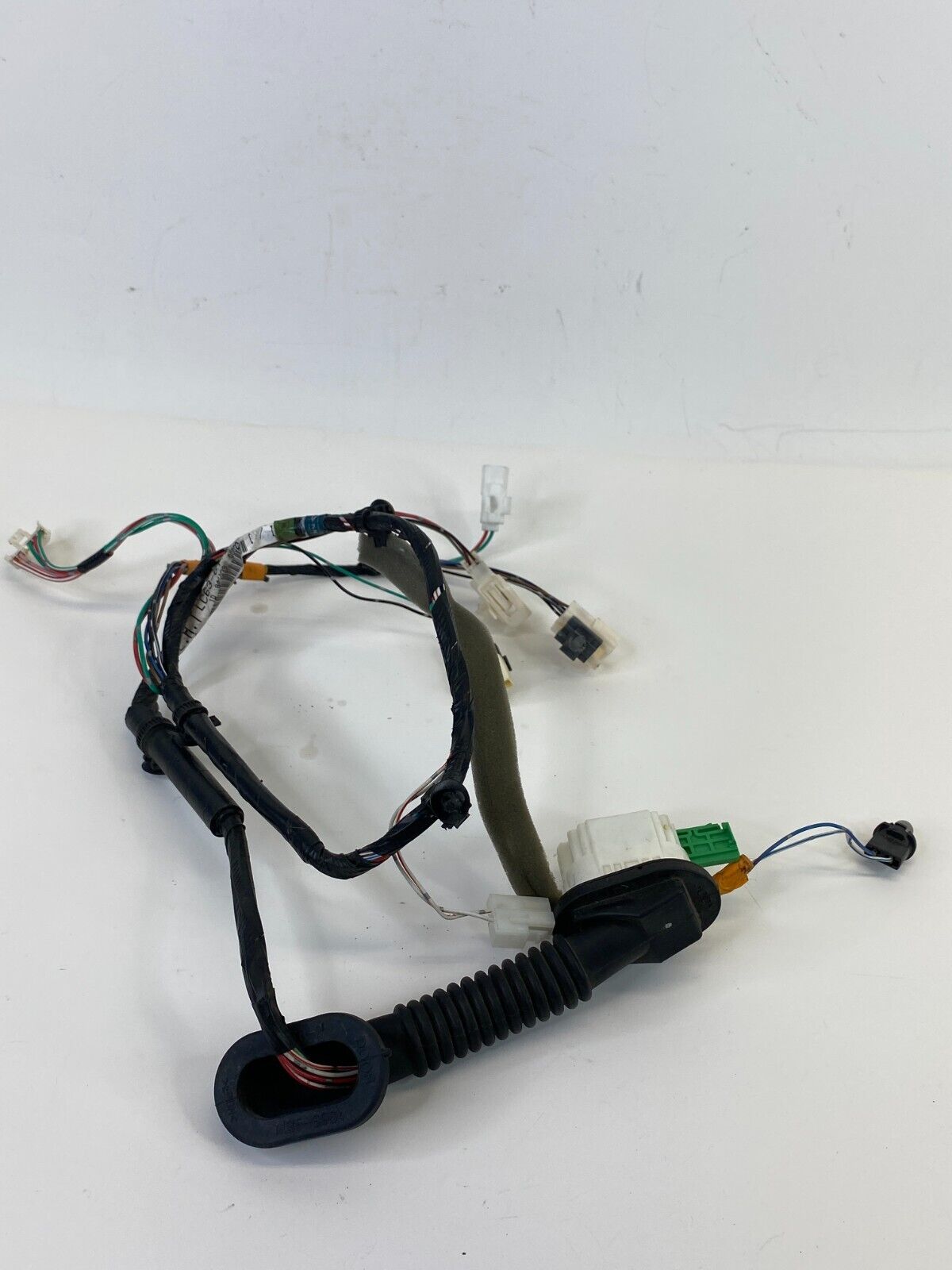 2000 2001 Mazda MPV Front Right Passenger Door Wiring Harness LC6367200C OEM