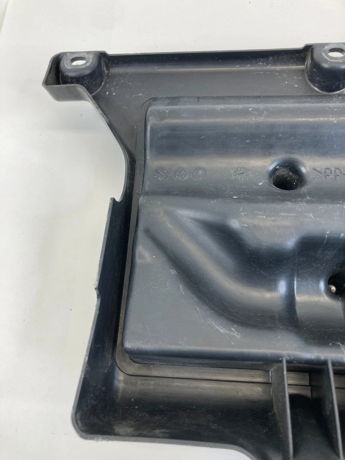 2004-2012 MITSUBISHI GALANT 2.4L ENGINE COVER AIR CLEANER RESONATOR MN156775 OEM