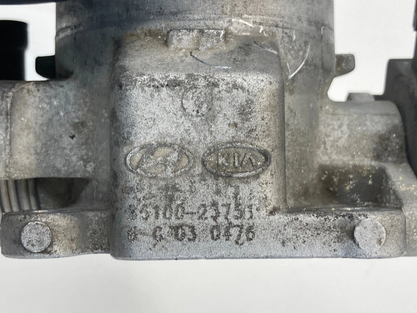 2005-2010 KIA SPORTAGE 2.0L L4 AT THROTTLE BODY THROTTLE VALVE 35100-23751 OEM