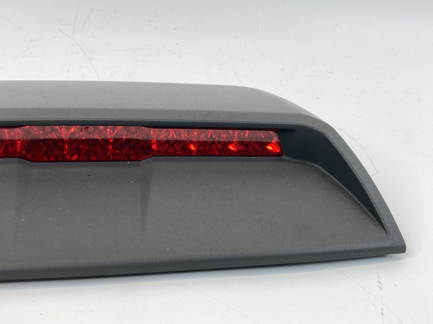 11-16 Chevrolet Cruze Sedan 3rd Third Brake Stop Light Lamp High Mount 96828256