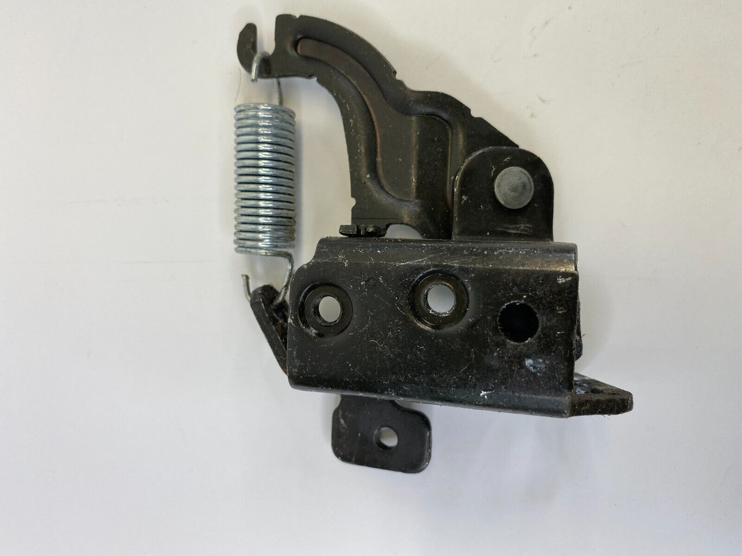 2004-2008 Nissan Maxima Rear Trunk Lock Receiver Striker Plate Assembly OEM