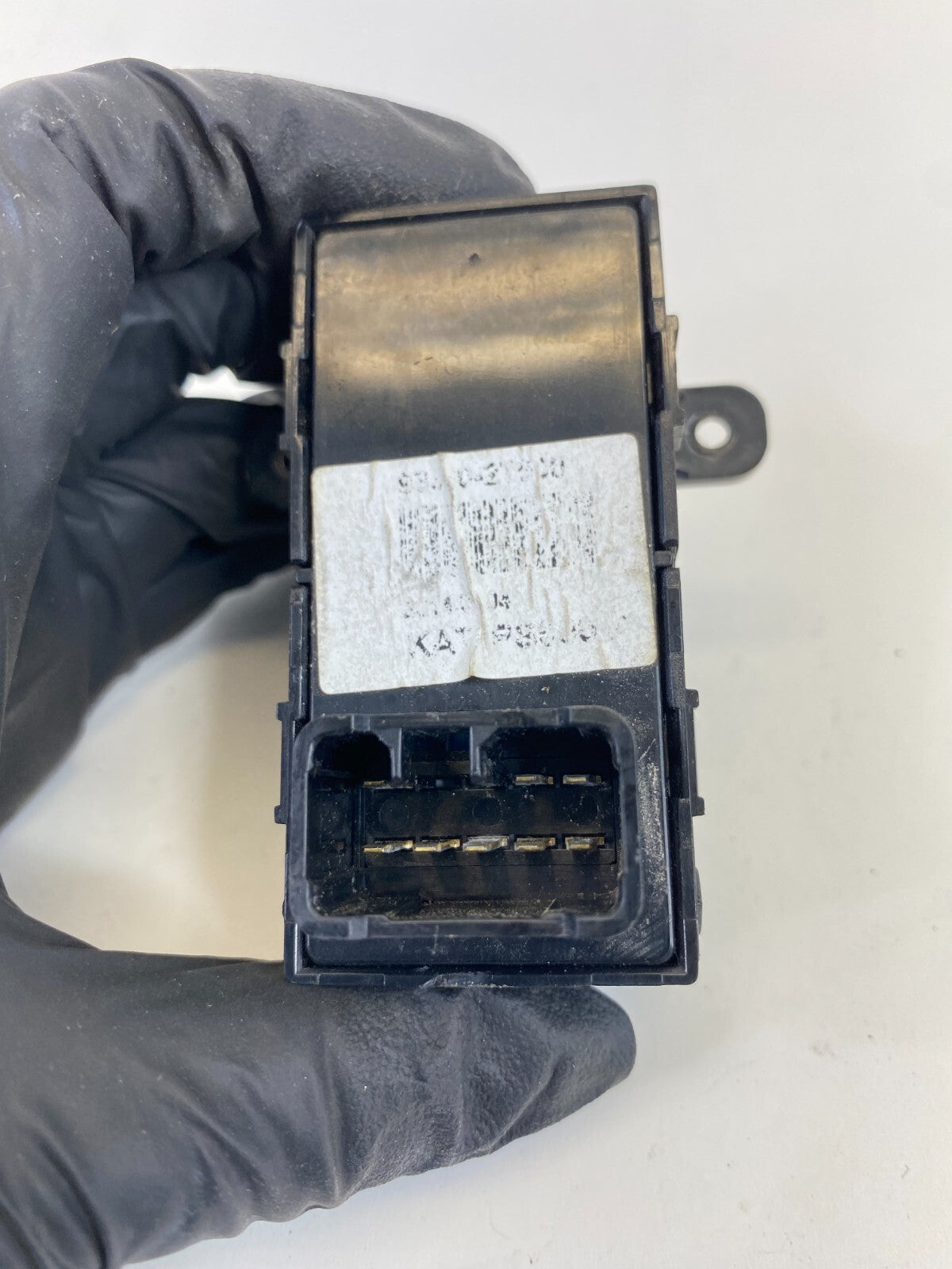 2014 2015 2016 Kia Optima Rear Right Door Window Control Switch 492520-1210 OEM