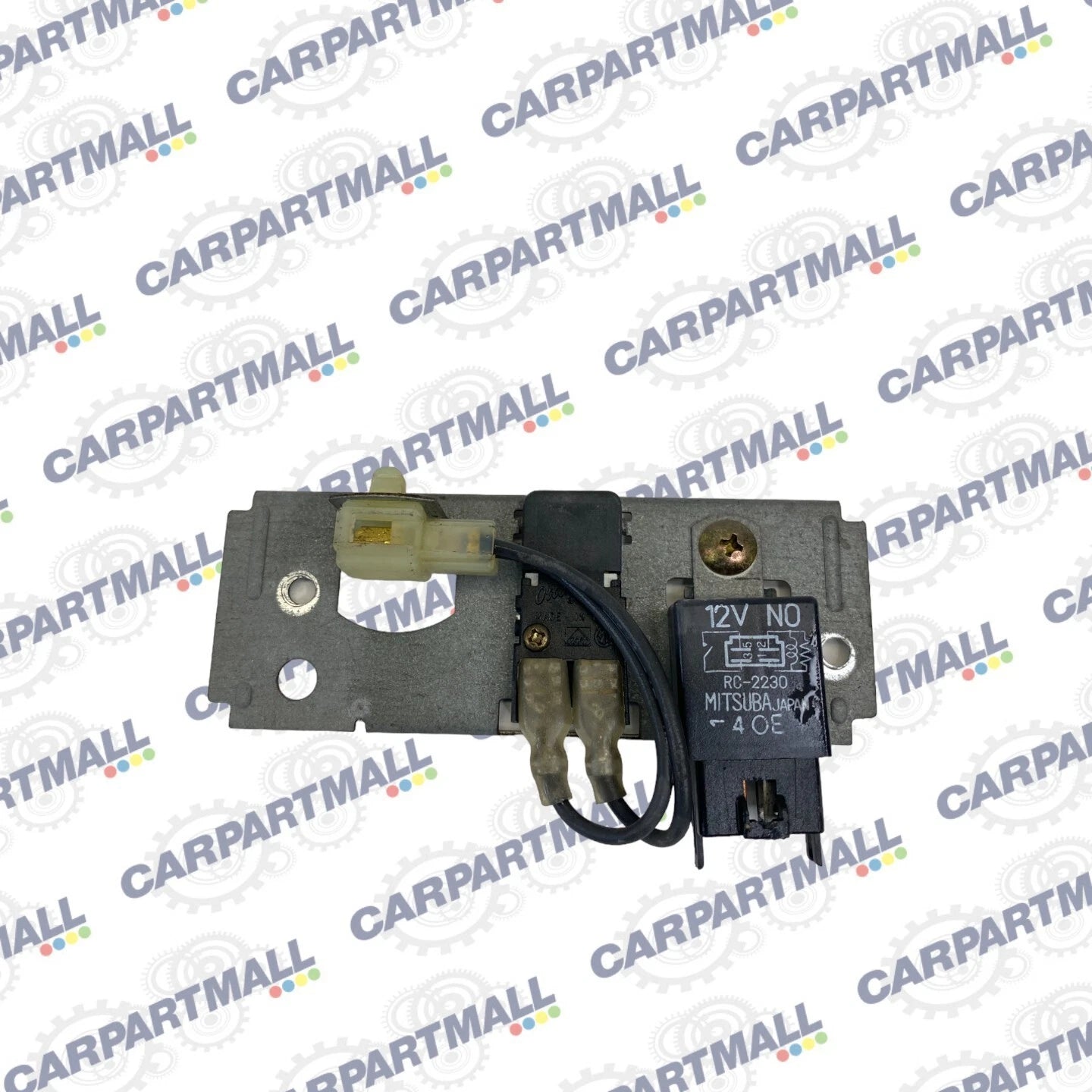 1995 1996 SUBARU LEGACY SEDAN & WAGON POWER WINDOW RELAY W BRACKET OEM