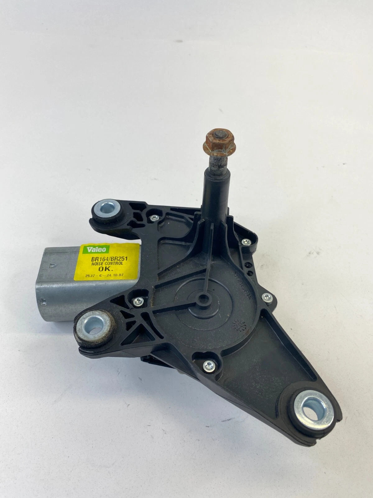 2006-2012 MERCEDES-BENZ R350 REAR GLASS WINDSHIELD WIPER MOTOR A2518200042 OEM