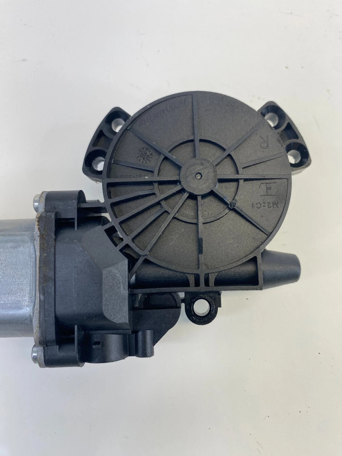 2006-2010 HYUNDAI SONATA REAR RIGHT PASSENGER POWER WINDOW MOTOR OEM 400898