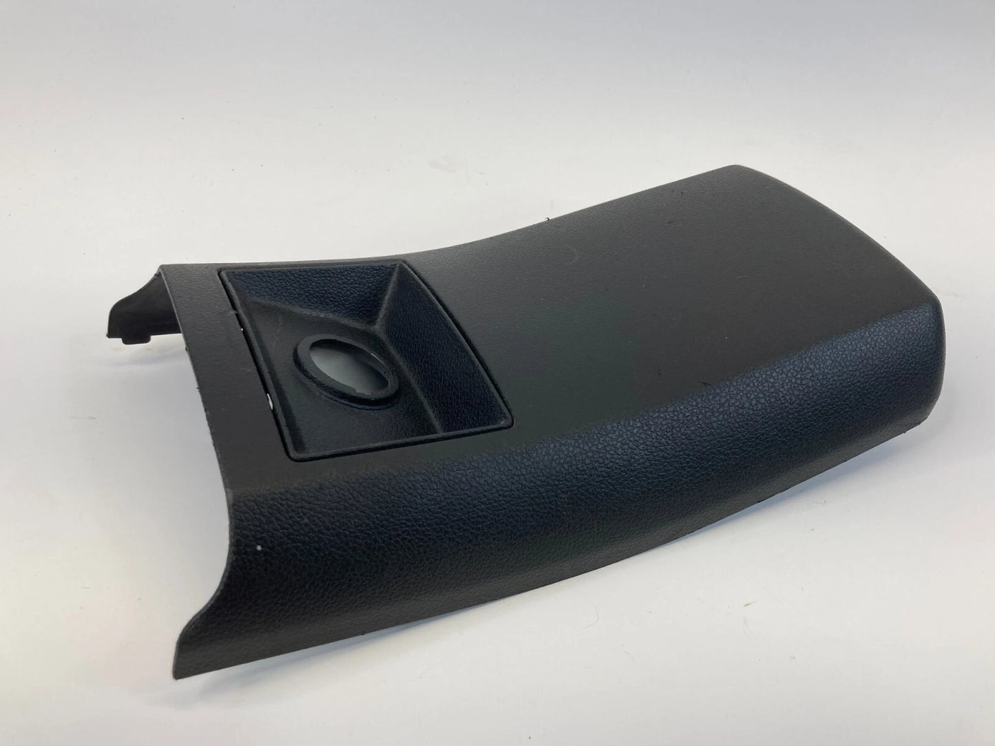 2011-2016 CHEVROLET CRUZE REAR BACK CENTER CONSOLE PANEL COVER TRIM GMW15549 OEM