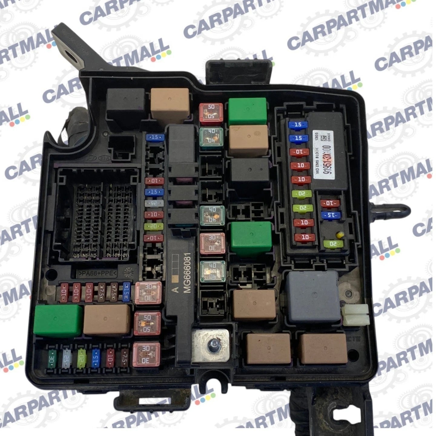 2014 2015 KIA SORENTO 3.3L ENGINE FUSE RELAY BOX COMPARTMENT 91951-3X100 OEM
