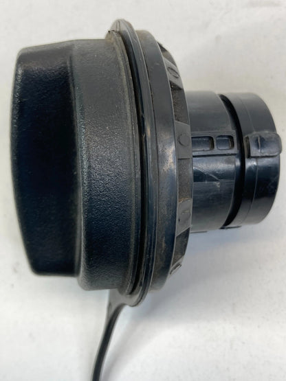 98-04 LINCOLN NAVIGATOR 97-04 FORD EXPEDITION FUEL FILLER TANK GAS LID COVER CAP