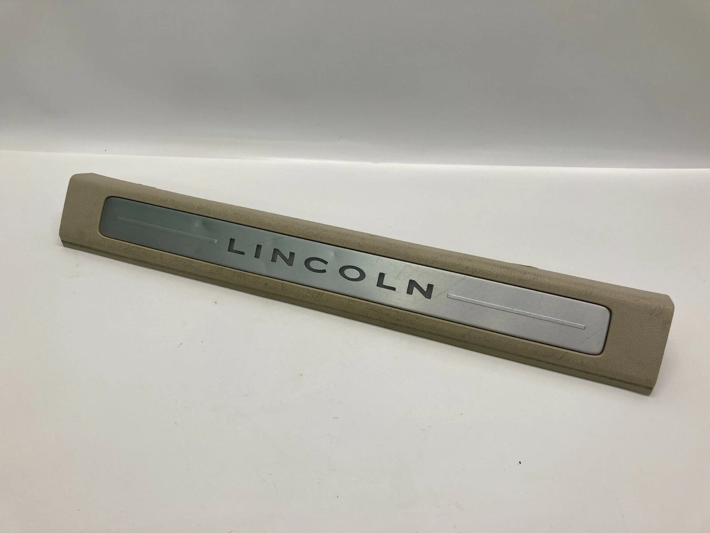 13-16 LINCOLN MKZ FRONT RIGHT PASSENGER DOOR SILL STEP SCUFF PLATE DP53-F13200-L