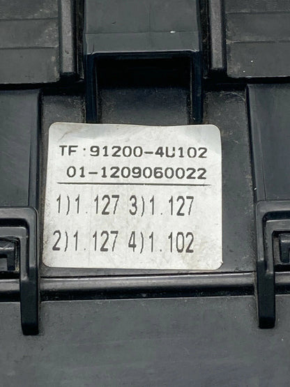2011-2013 KIA OPTIMA 2.4L SEDAN ENGINE COMPARTMENT RELAY FUSE BOX ASSY OEM