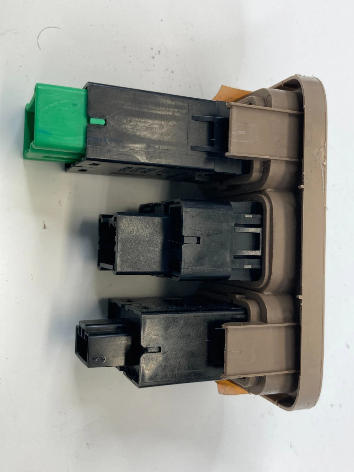 03-05 HONDA PILOT CRUISE ON OFF VSA CONTROL INTERIOR LIGHT LAMP & SUNROOF SWITCH