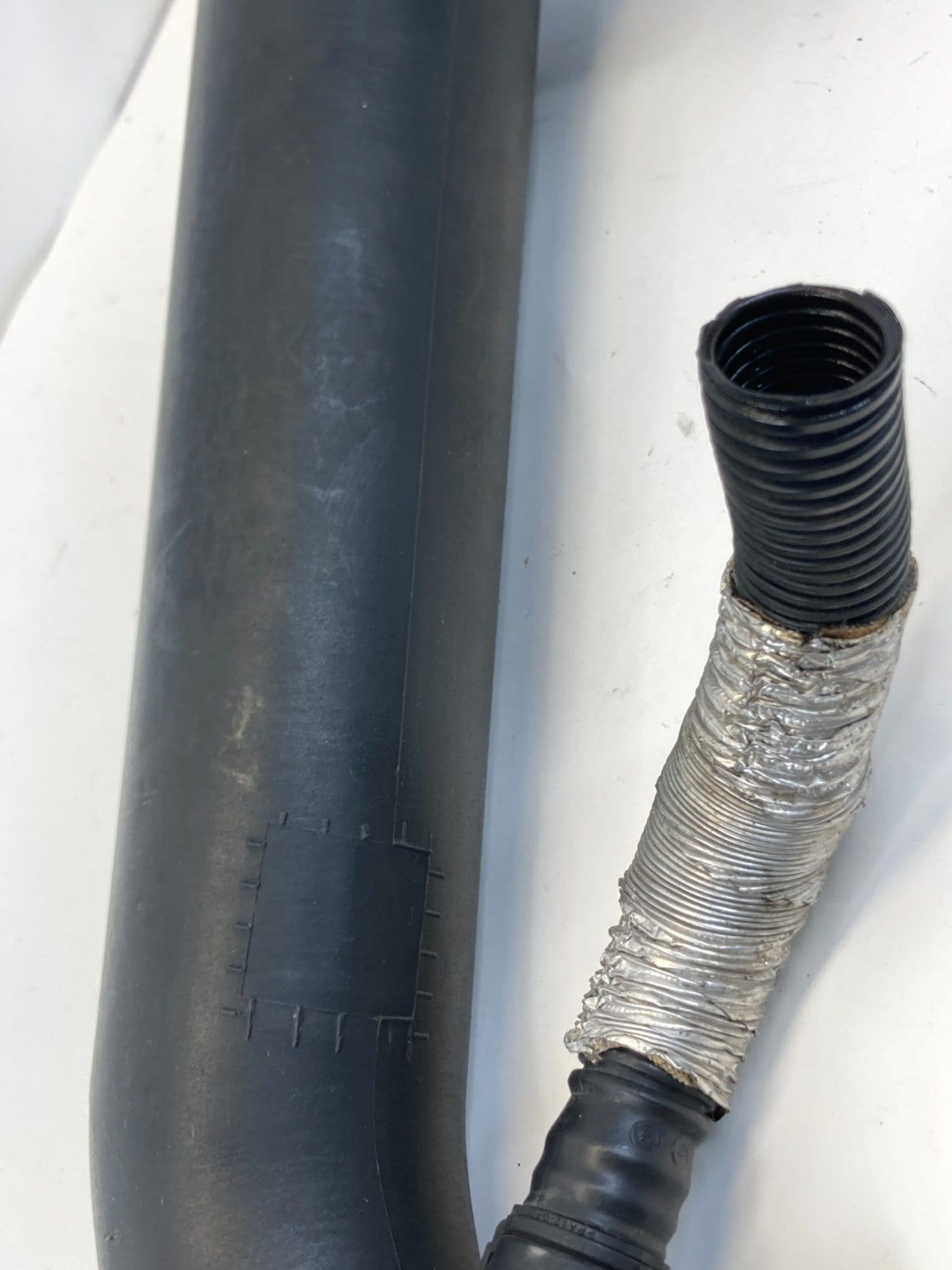 2009-2017 Volkswagen CC Air Cleaner Intake Duct Hose Pipe Tube 1K0129654AR OEM