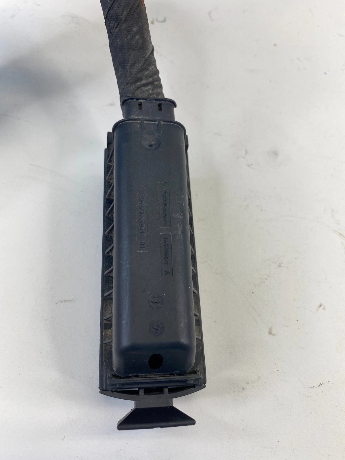 2009 2010 BMW 535I XDRIVE ABS ANTI LOCK BRAKE PUMP CONNECTOR PLUG OEM